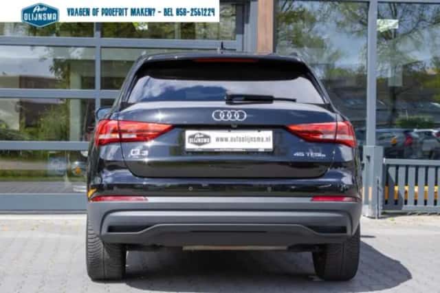 Audi Q3 (2022) thumbnail 6