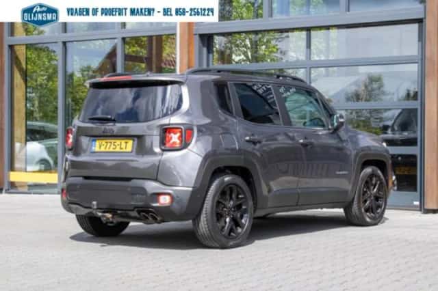 Jeep Renegade (2018) thumbnail 5