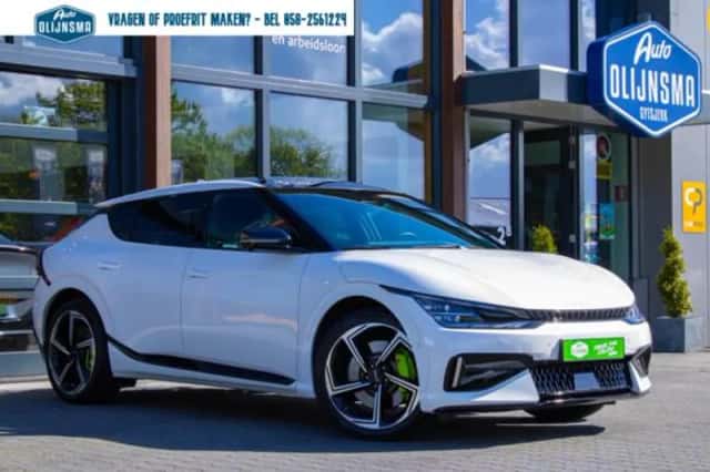 Kia EV6 (2024) thumbnail 1