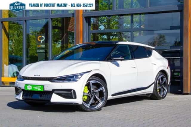 Kia EV6 (2024) thumbnail 4