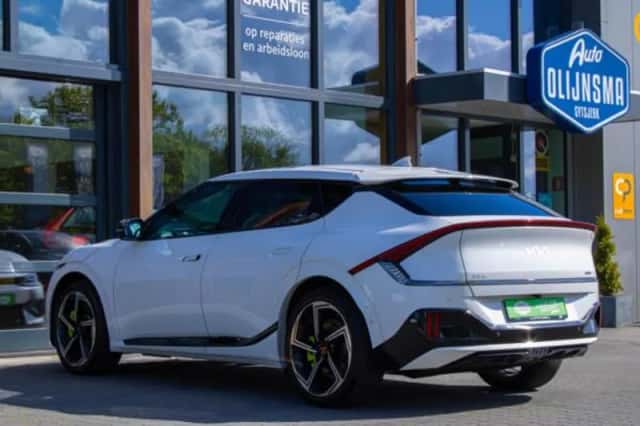 Kia EV6 (2024) thumbnail 6