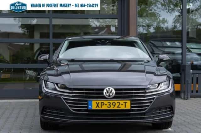 Volkswagen Arteon (2019) thumbnail 5