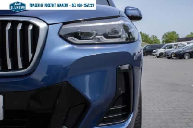 BMW X3 (2022) thumbnail 6