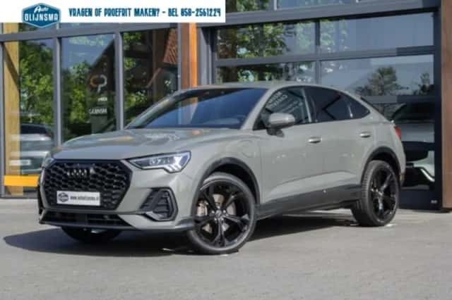 Audi Q3 (2023) thumbnail 4