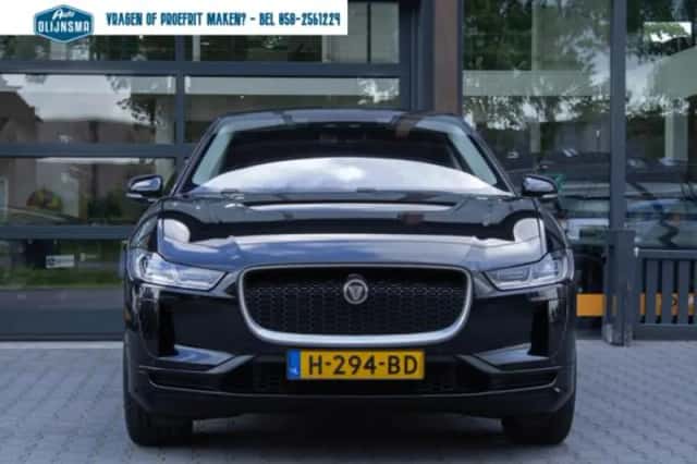 Jaguar I-Pace (2019) thumbnail 4