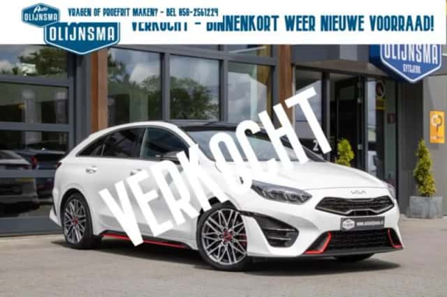 Kia Proceed (2022) thumbnail 1