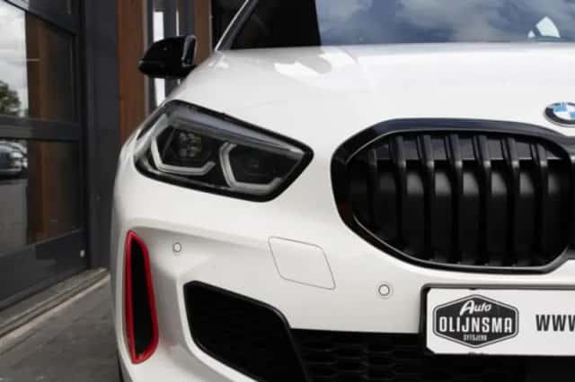 BMW 1-Serie (2023) thumbnail 6