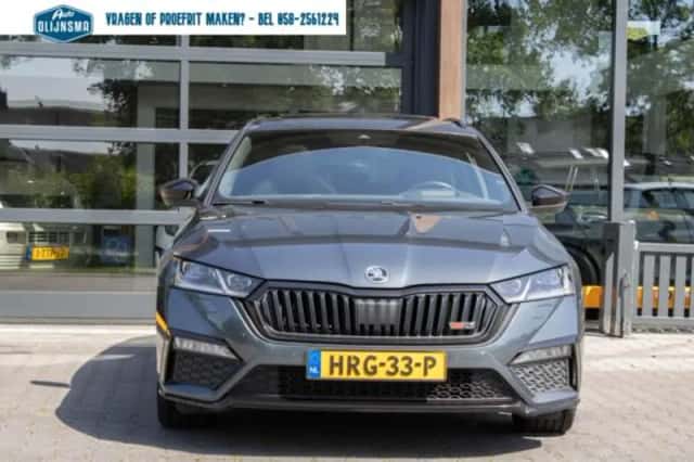 Škoda Octavia (2025) thumbnail 2