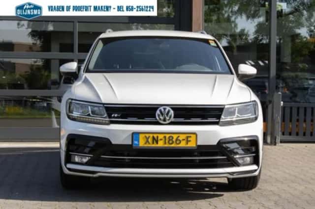 Volkswagen Tiguan (2019) thumbnail 3
