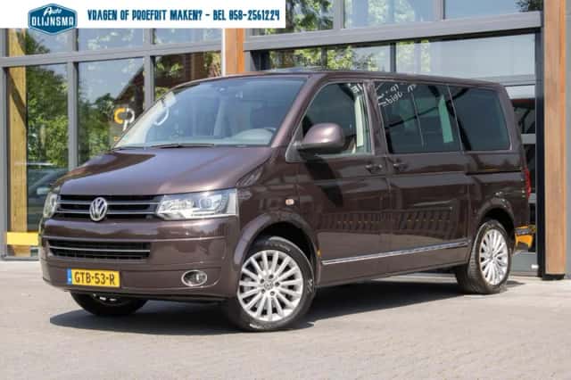 Volkswagen Transporter (2012) thumbnail 3