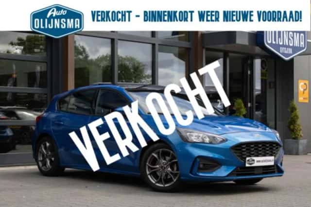 Ford Focus (2021) thumbnail 1