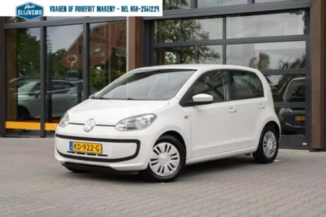 Volkswagen Up! (2016) thumbnail 4