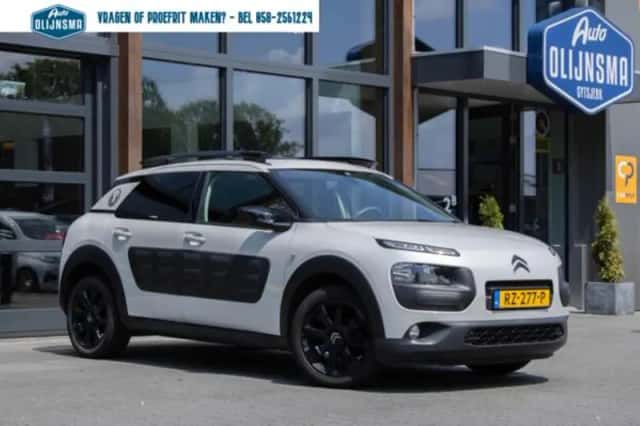 Citroën C4 (2018) thumbnail 1
