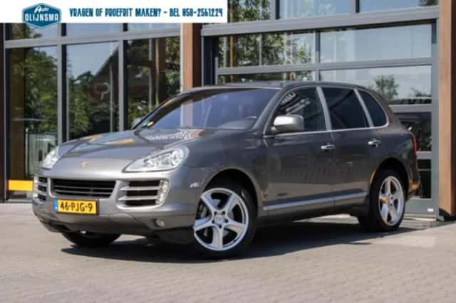 Porsche Cayenne (2007) thumbnail 3