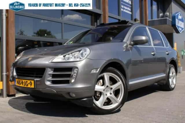 Porsche Cayenne (2007) thumbnail 4