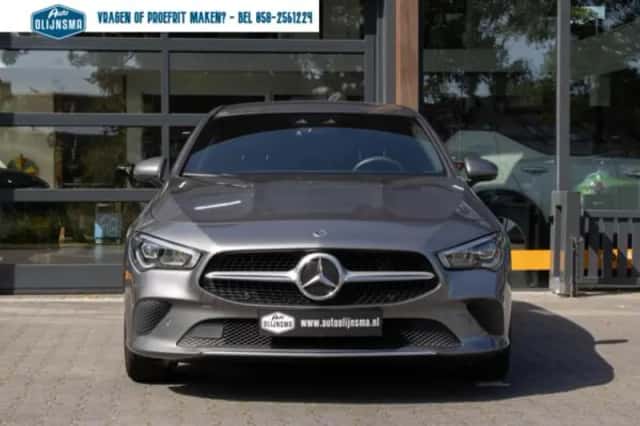 Mercedes-Benz CLA-Klasse (2021) thumbnail 2