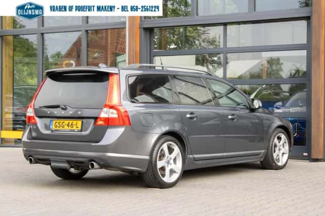 Volvo V70 (2010) thumbnail 4