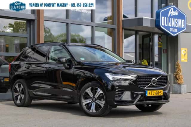 Volvo XC60 (2023) thumbnail 1