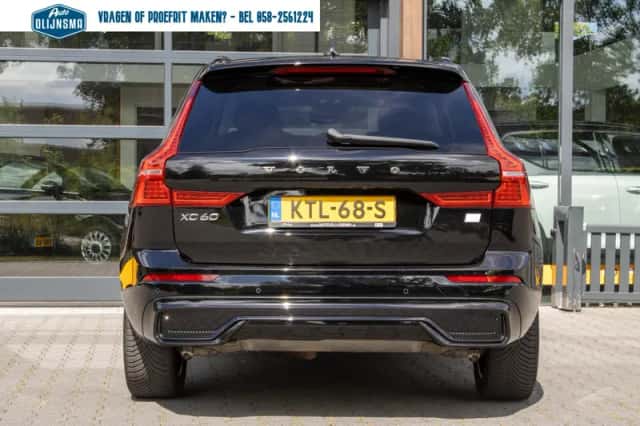 Volvo XC60 (2023) thumbnail 5