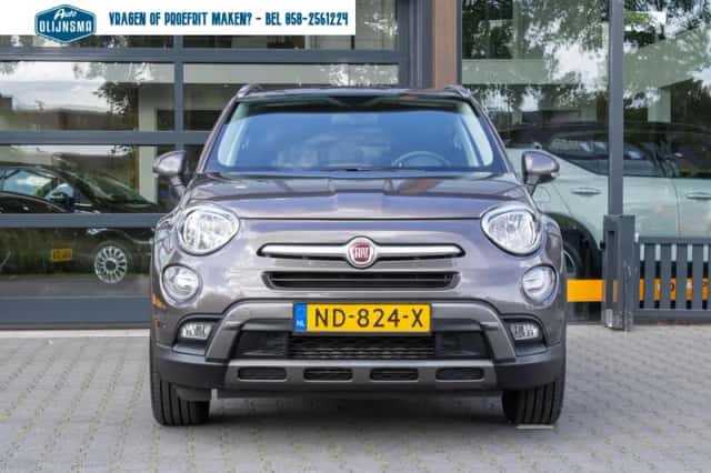 Fiat 500 (2017) thumbnail 2