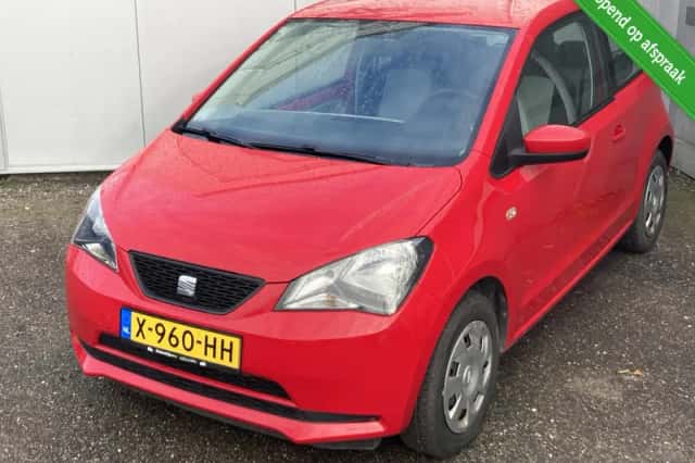 SEAT Mii (2012) thumbnail 2