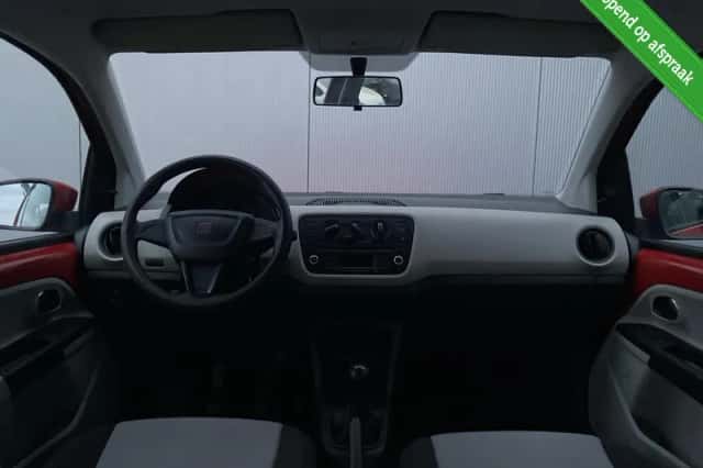 SEAT Mii (2012) thumbnail 3