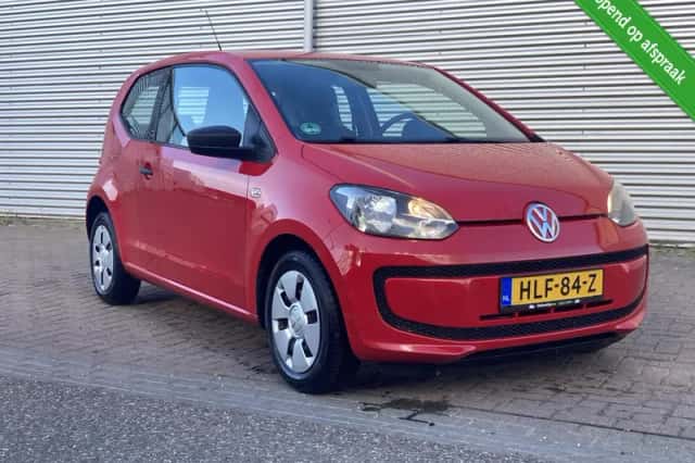 Volkswagen Up! (2011) thumbnail 3