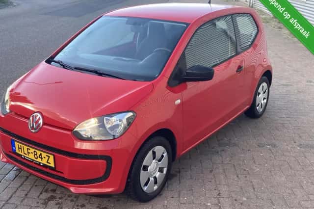 Volkswagen Up! (2011) thumbnail 6