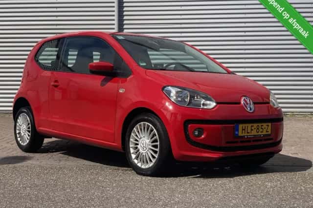 Volkswagen Up! (2012) thumbnail 4