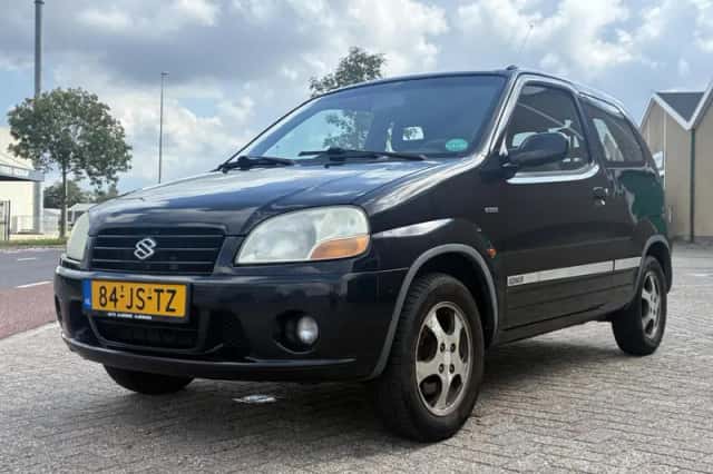 Suzuki Ignis (2002) thumbnail 1