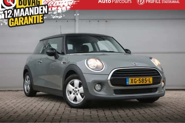 MINI Cooper (2019) thumbnail 1