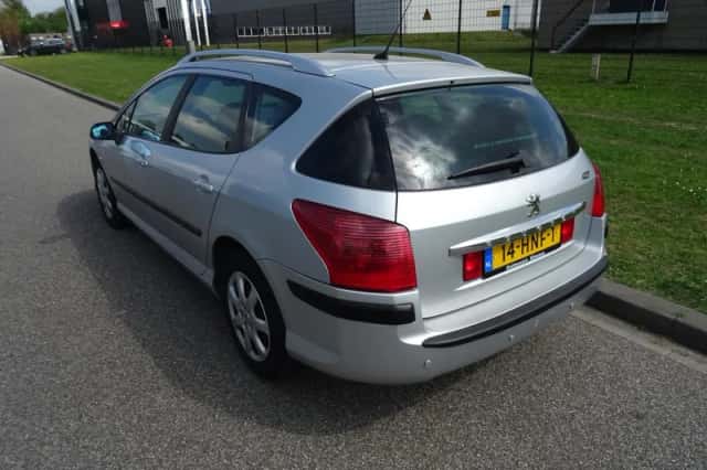 Peugeot 407 (2009) thumbnail 3