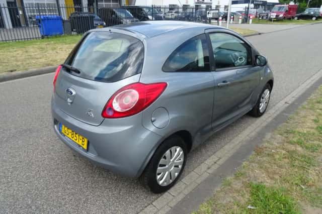Ford Ka (2015) thumbnail 5