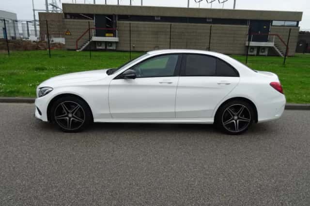 Mercedes-Benz C-Klasse (2016) thumbnail 2