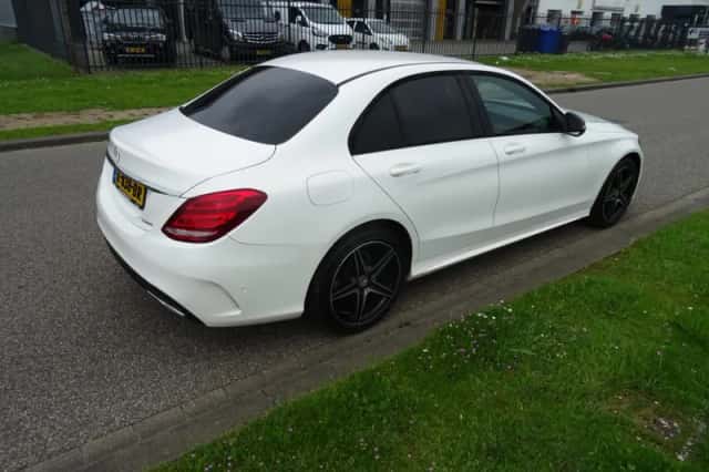 Mercedes-Benz C-Klasse (2016) thumbnail 5