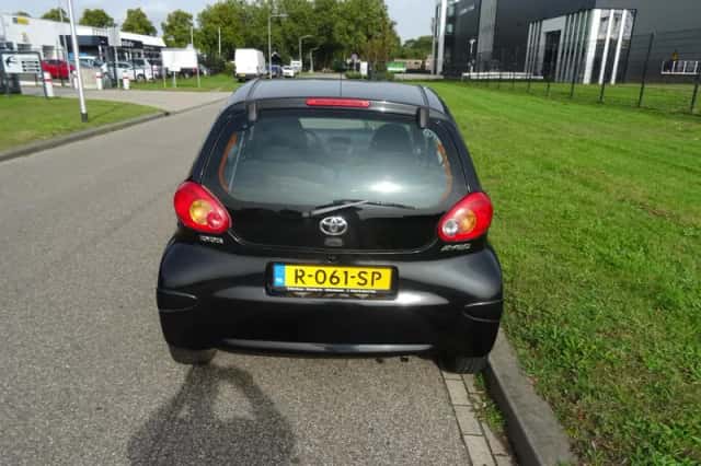 Toyota Aygo (2007) thumbnail 4