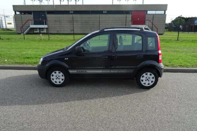 Fiat Panda (2011) thumbnail 2