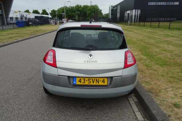 Renault Mégane (2003) thumbnail 4