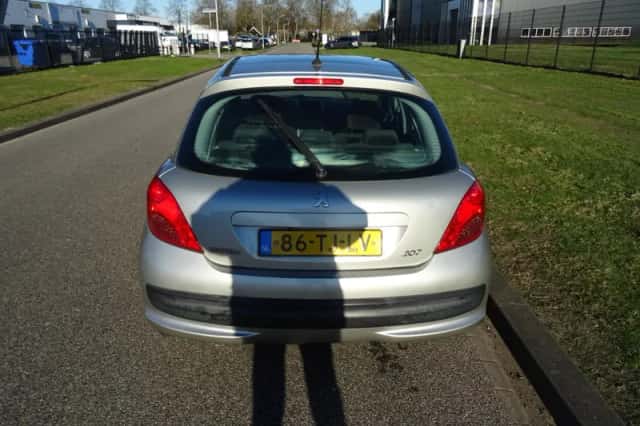 Peugeot 207 (2006) thumbnail 4