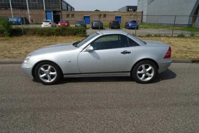 Mercedes-Benz SLK-Klasse (2000) thumbnail 2