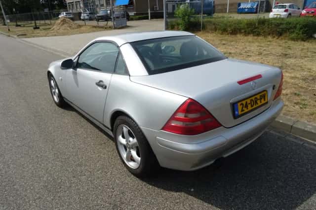 Mercedes-Benz SLK-Klasse (2000) thumbnail 3