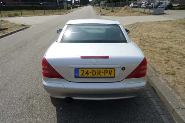 Mercedes-Benz SLK-Klasse (2000) thumbnail 4