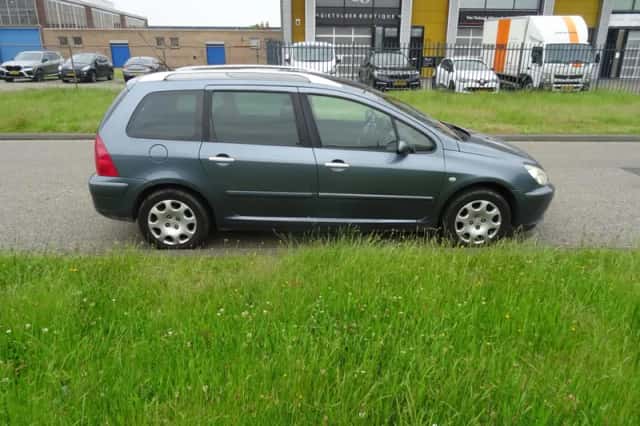 Peugeot 307 SW (2005) thumbnail 6