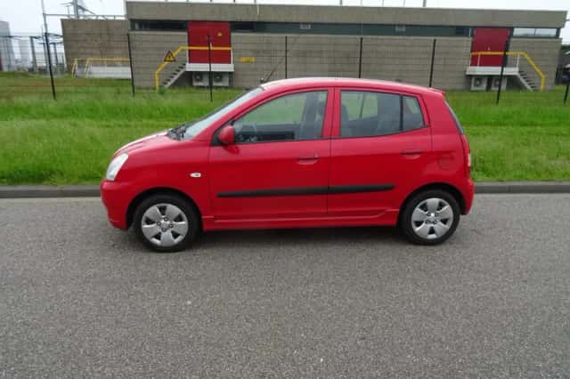 Kia Picanto (2006) thumbnail 2