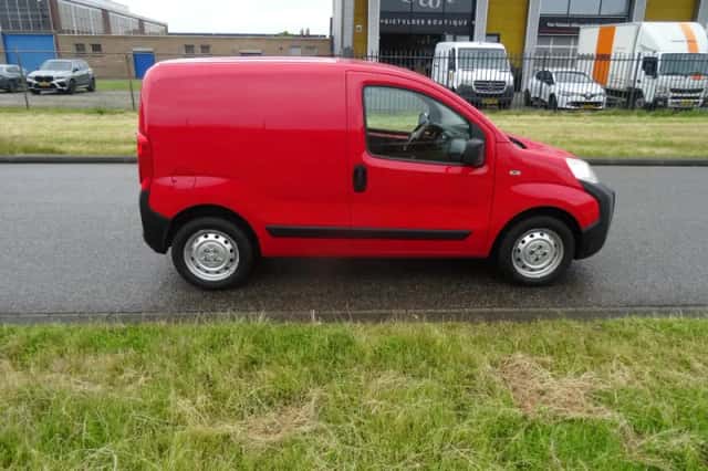 Peugeot Bipper (2012) thumbnail 6