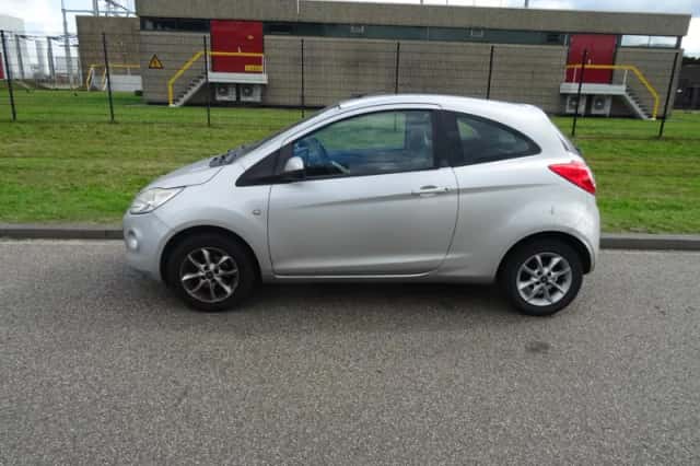 Ford Ka (2009) thumbnail 2