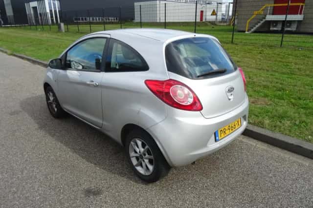 Ford Ka (2009) thumbnail 3