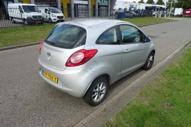 Ford Ka (2009) thumbnail 5