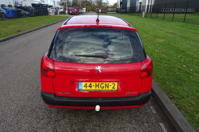 Peugeot 207 (2008) thumbnail 4