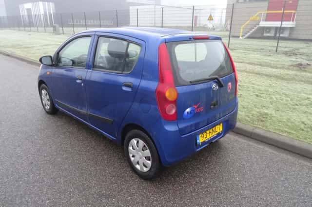 Daihatsu Cuore (2009) thumbnail 3